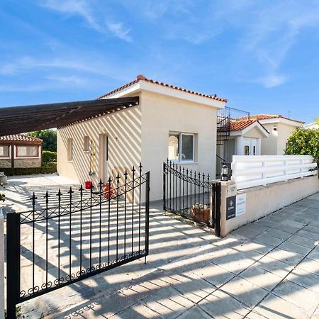 Bungalow Summerside By Ezoria Villas Coral Bay Buitenkant foto