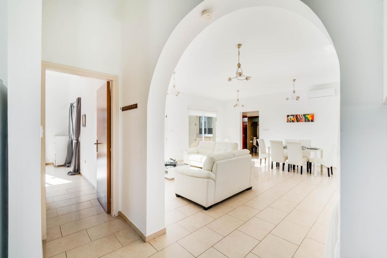 Bungalow Summerside By Ezoria Villas Coral Bay Buitenkant foto
