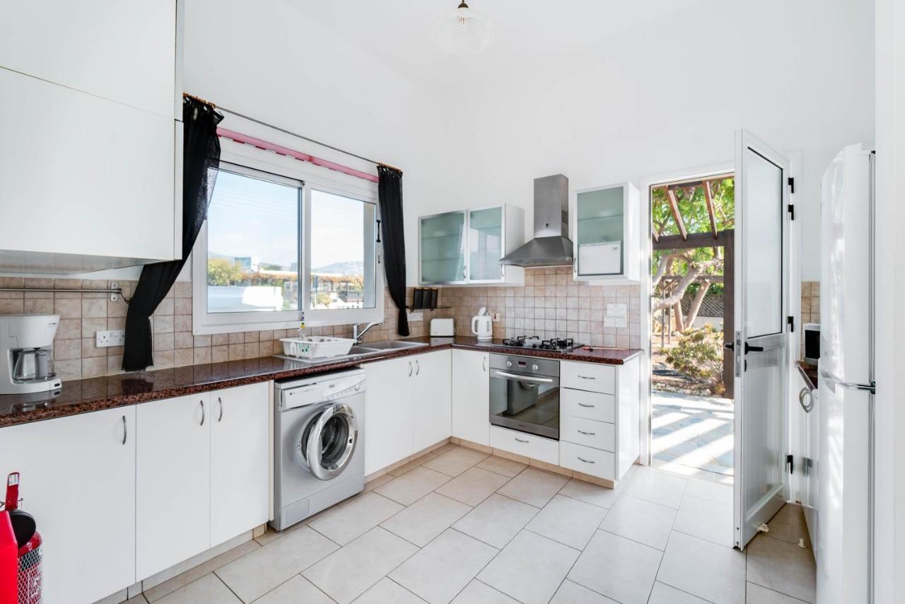 Bungalow Summerside By Ezoria Villas Coral Bay Buitenkant foto